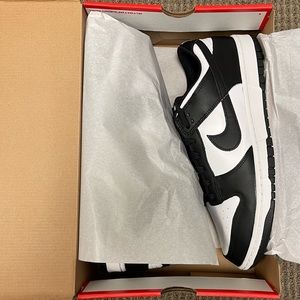 NIKE Dunk Low Retro “Pandas - Black/White” NEW Men’s Size 13 DD1391-100